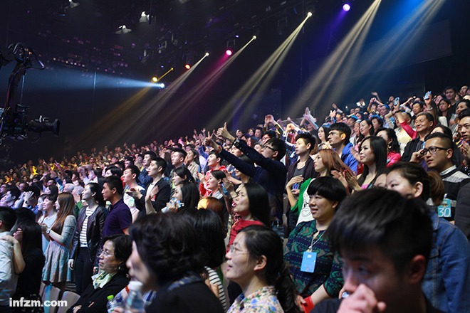 九游体育app下载入口包含德罗巴迎来五赛季出色发挥，中国队观众热烈欢呼！的词条