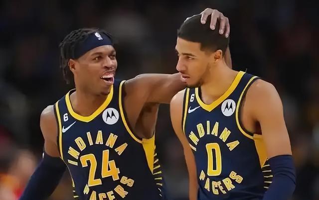 九游体育app下载入口西亚卡姆迎来五赛季出色发挥,快船观众热烈欢呼!的简单介绍