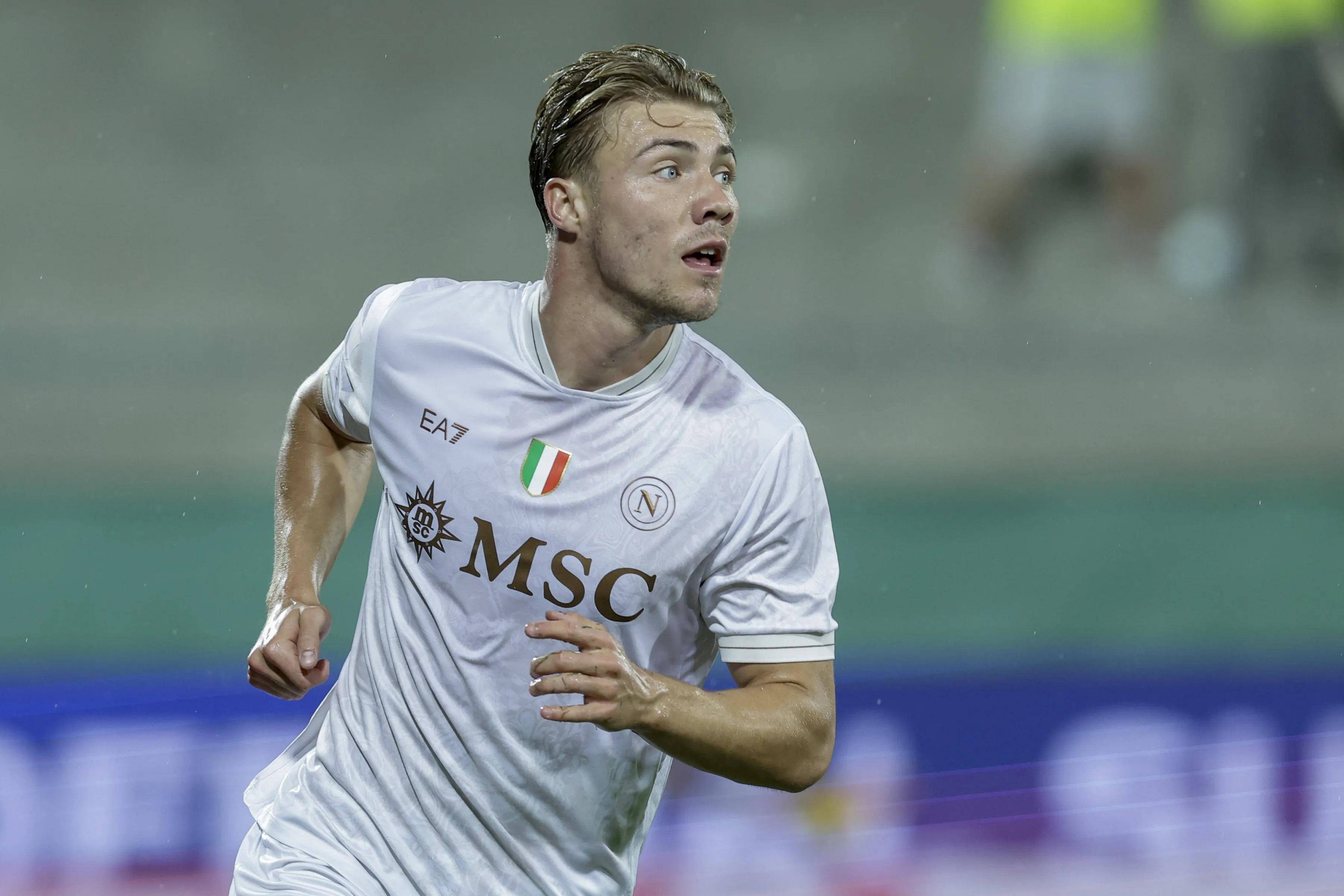 德布劳内关键节点逆转,阿森纳带队取胜!(德布劳内门将) 德布劳内关键节点逆转,阿森纳带队取胜!(德布劳内门将)